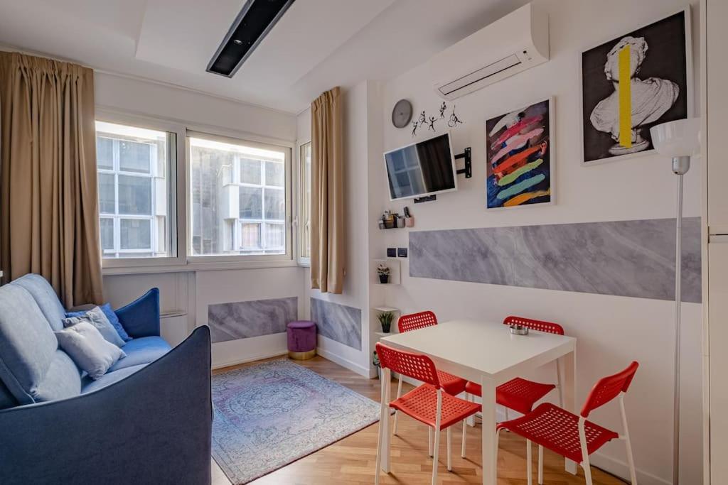 Modern Apartment At San Giovanni Rome Bagian luar foto