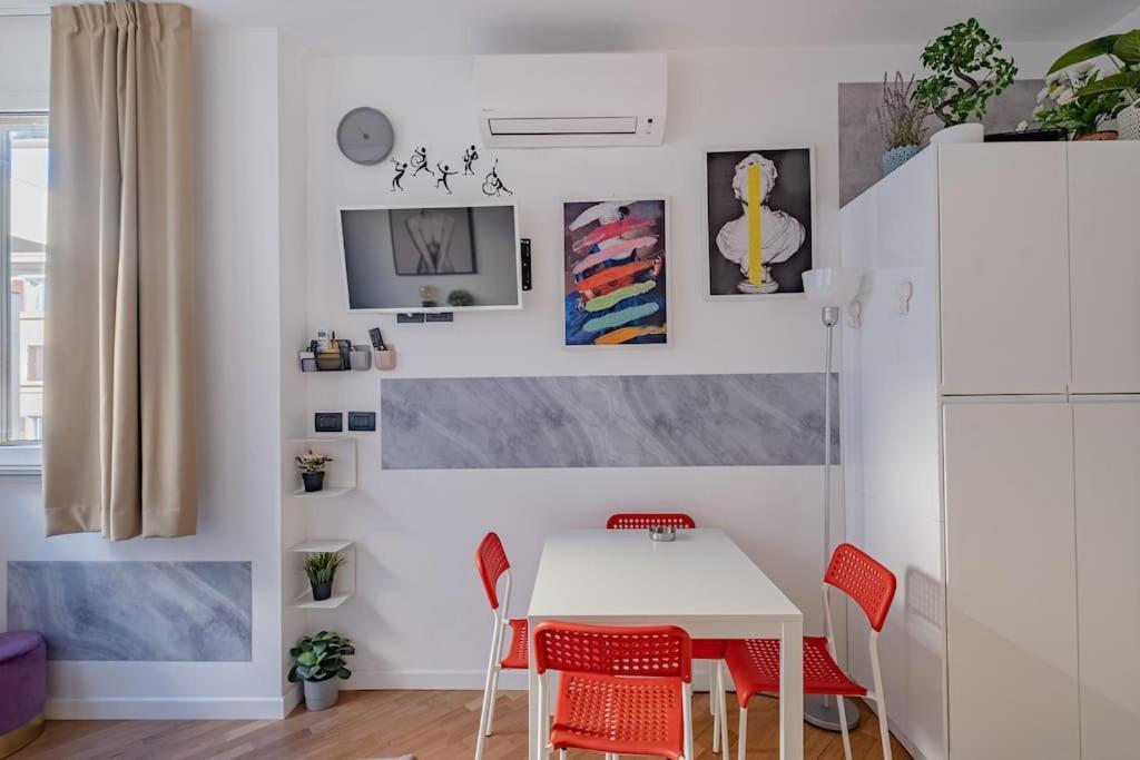 Modern Apartment At San Giovanni Rome Bagian luar foto