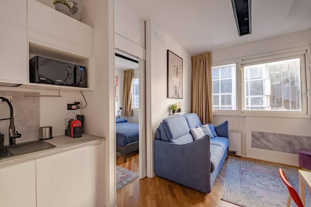 Modern Apartment At San Giovanni Rome Bagian luar foto
