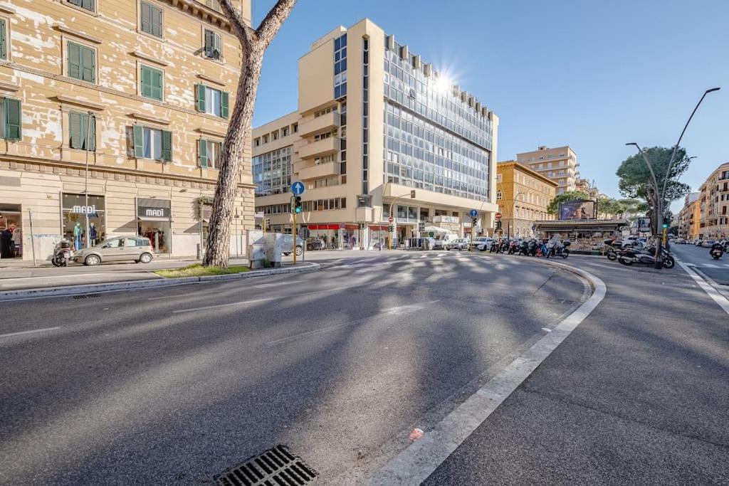 Modern Apartment At San Giovanni Rome Bagian luar foto